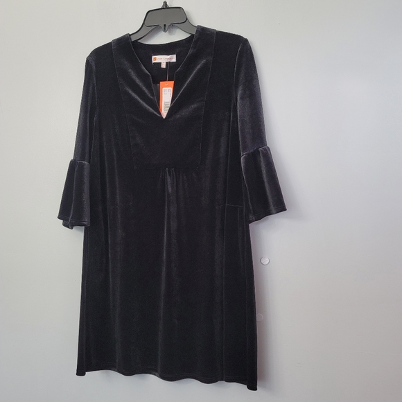 Jude Connally Kerry Stretch Velvet Split Round Neck 3/4 Bell Sleeve Shift Dress - Picture 5 of 12